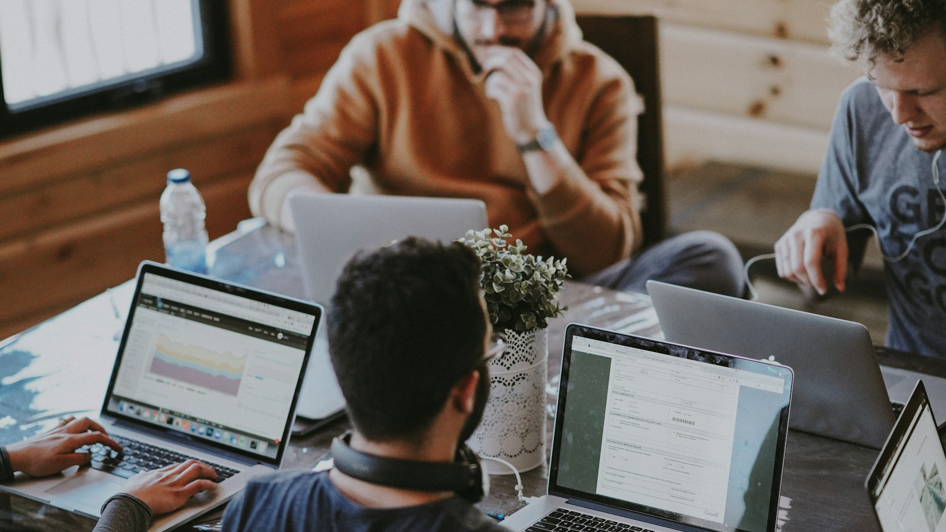 データ分析チーム